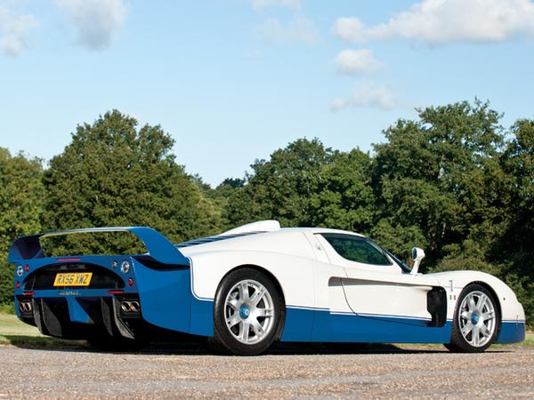 Maserati MC12 будет выставлен на аукцион в Лондоне