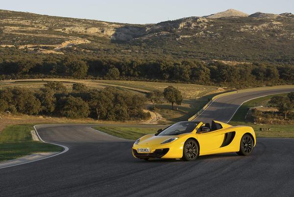 Технические характеристики McLaren MP4-12C Spider 