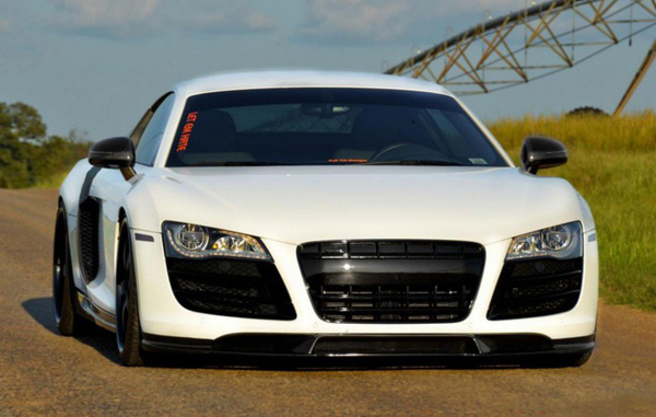 Audi R8 V10 в тюнинге Strasse Forged