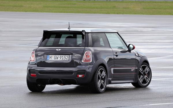 Mini объявил цены на John Cooper Works GP 2013