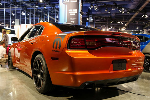 Mopar представил Dodge Charger Juiced V10 