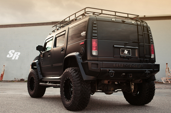 SR Auto Group создал Hummer H2 Magnum 