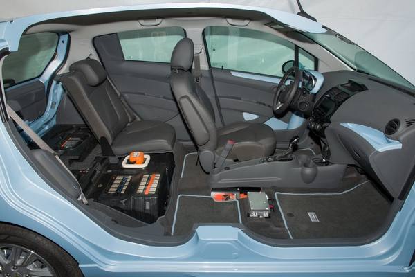 Chevrolet рассекретил некоторые детали о Spark EV
