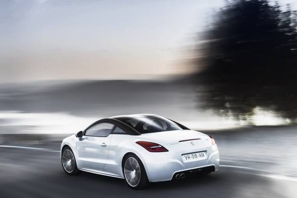 Peugeot огласил цены на обновленное купе RCZ 2013