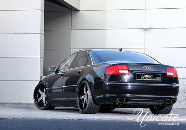 Unicate Germany обновил Audi S8 D3