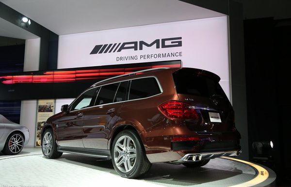 В LA состоялась премьера Mercedes-Benz GL63 AMG 