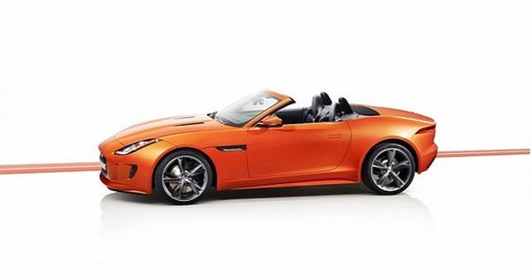 Jaguar показал в Лос-Анджелесе F-Type Black Pack