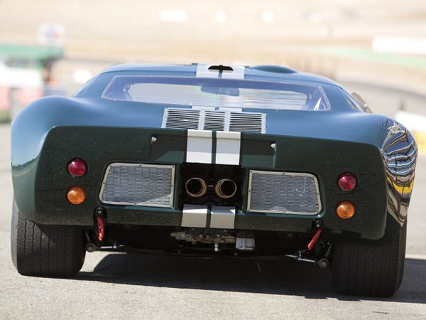 Редкий Ford GT40 1965 года выставлен на аукцион