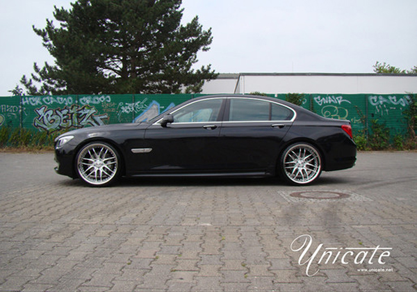 BMW 7-Series в скромном тюнинге Unicate Germany