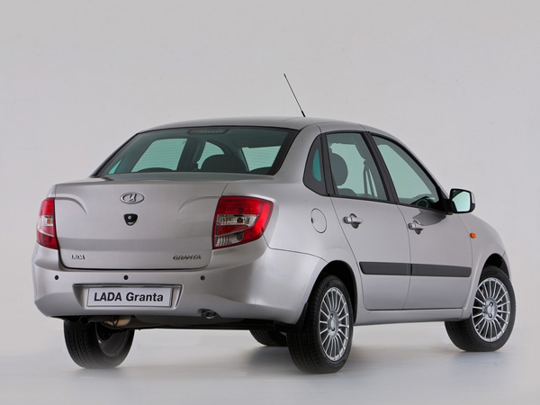 В 2013 году Lada Granta получит 106-сильный мотор 