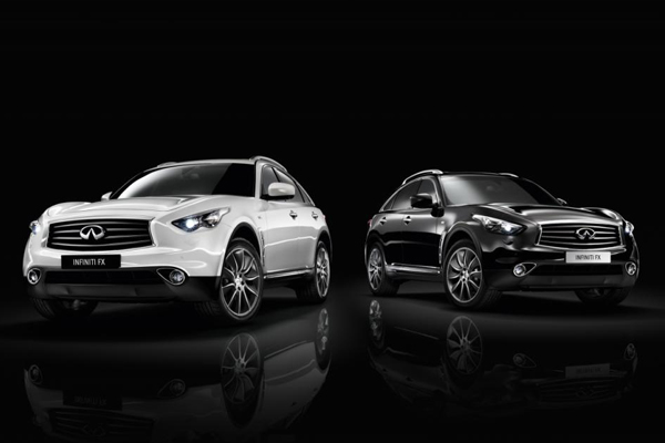 Infiniti FX Black Edition и White Edition