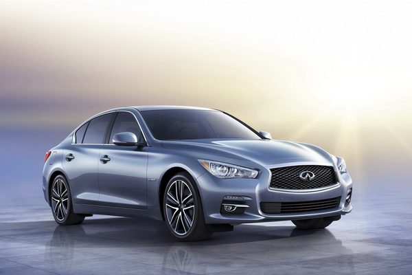 Новый Infinity Q50 дебютировал в Детройте