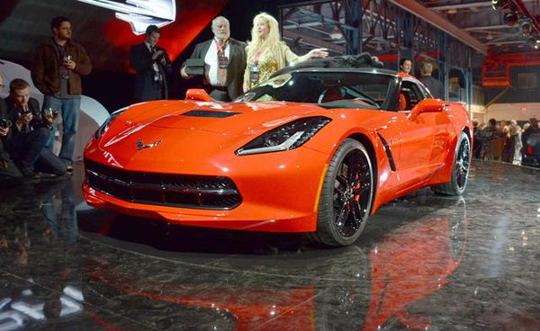 Первый Chevrolet Corvette C7 продан за 1 050 000$