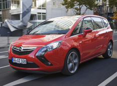 Opel выпустил «заряженный» Zafira Tourer BiTurbo