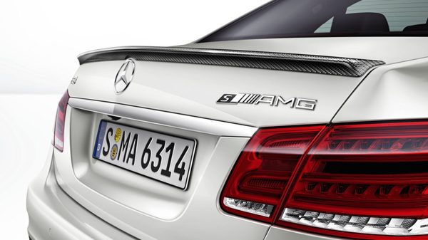 Mercedes-Benz объявил цены на E63 AMG S-Model