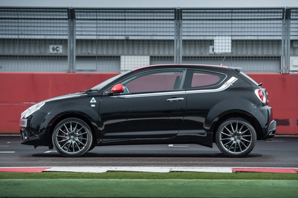 Alfa Romeo MiTo Quadrifoglio Verde SBK Edition