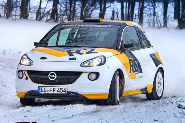 Opel привезет болид Adam R2 Concept в Женеву