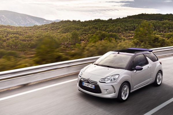 Citroen объявил цены на кабриолет DS3