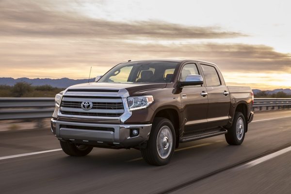 Toyota Tundra 2014 дебютировала в Чикаго 