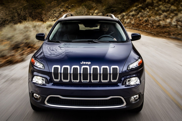Jeep Cherokee 2014 - первые официальные фото