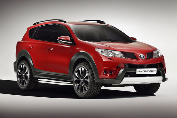 Toyota представила RAV4 Premium и RAV4 Adventure