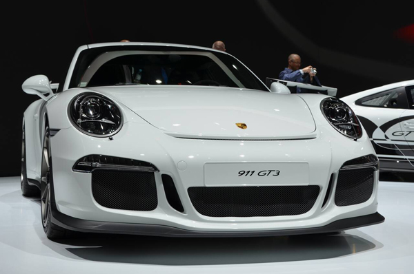 В Женеве дебютировал новый Porsche 911 GT3 (991)