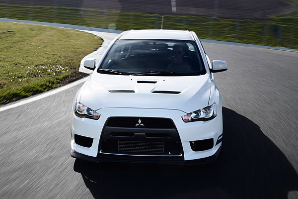 Mitsubishi Evo X 311RS оценили в 49 000 долларов