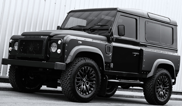 A. Kahn Design доработал Land Rover Defender