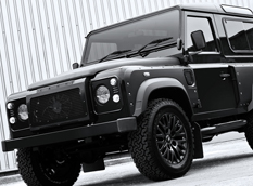 A. Kahn Design доработал Land Rover Defender