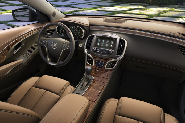 Buick рассекретил обновленный седан LaCrosse 2014