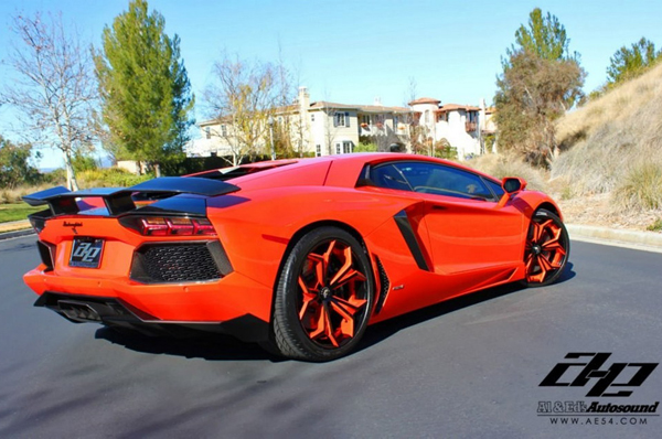 Lamborghini Aventador в тюнинге Al & Eds Autosound