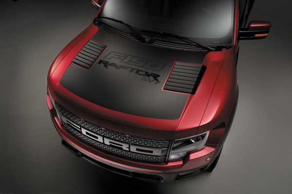 Ford выпустил F-150 SVT Raptor Special Edition