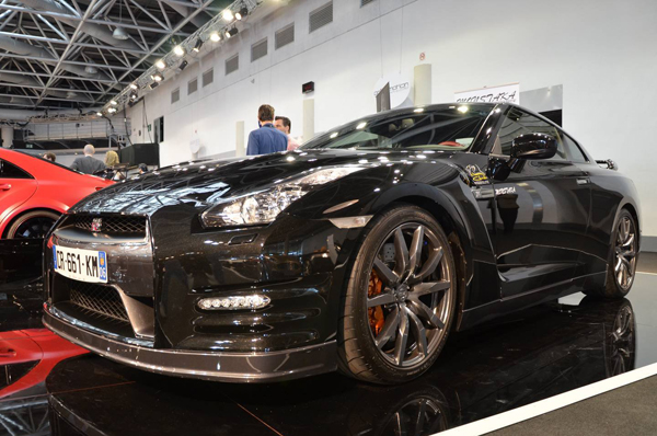 Monstaka показала пару «заряженных» Nissan GT-R 