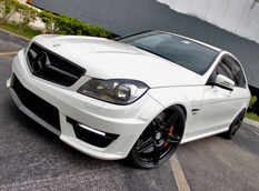 Mercedes-Benz C63 AMG от Renntech и HRE Wheels