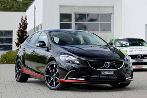 Volvo V40 Pirelli Special Edition от Heico Sportiv