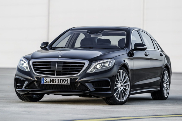 Mercedes показал официальные фото S-Class W222