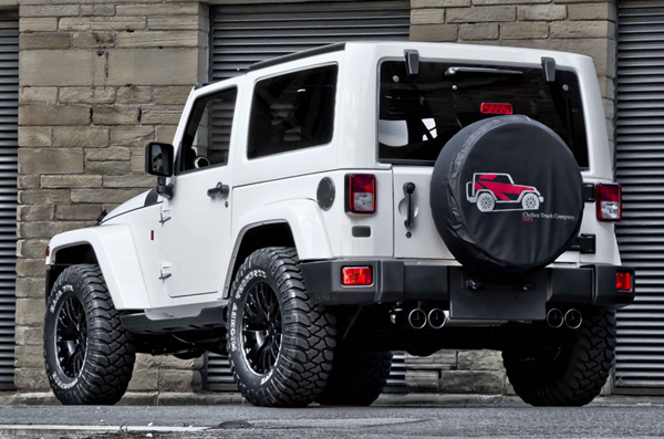 Jeep Wrangler Sahara CJ300 от A. Kahn Design