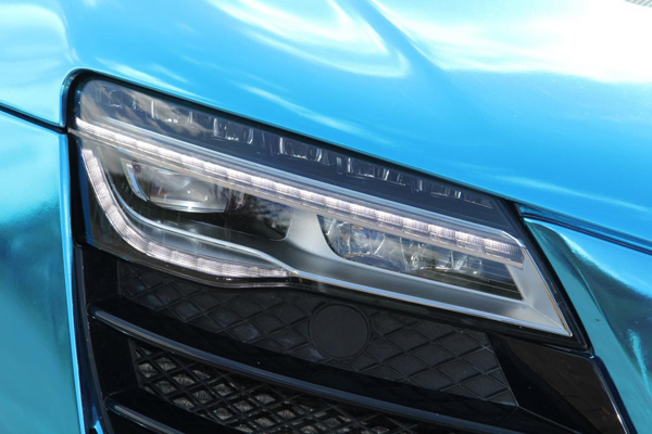 Хромово-голубой Audi R8 V10 от XXX-Performance