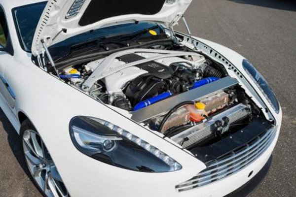 Спорткар Aston Martin DB9 превратили в гибрид 