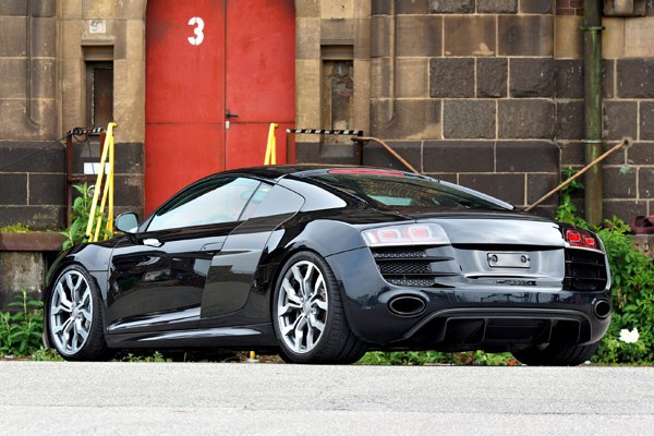 Audi R8 V10 Phantom Black Panther от OK-Chiptuning