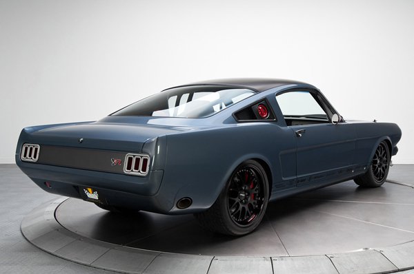 Ring Brothers продает Ford Mustang Fastback 1966 