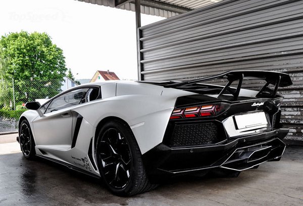 Lamborghini Aventador SV Spezial Version №2 от DMC