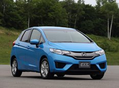 Honda начнет продажи гибрида Fit в сентябре