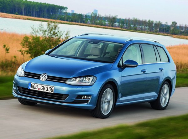 VW начал продажи дизельного Golf Variant 4Motion