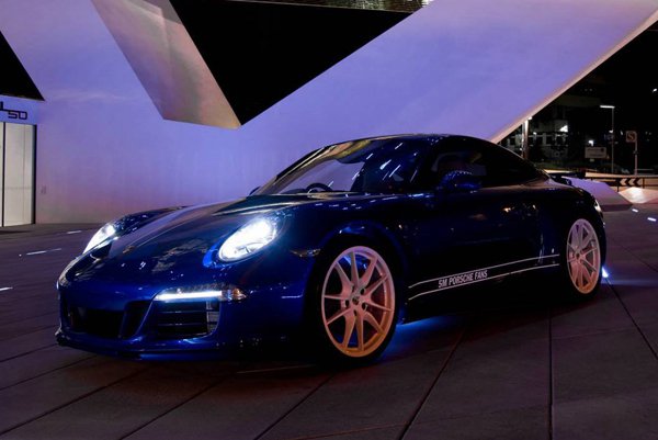 Porsche 911 Carrera 4S 5 Million Facebook Fans 
