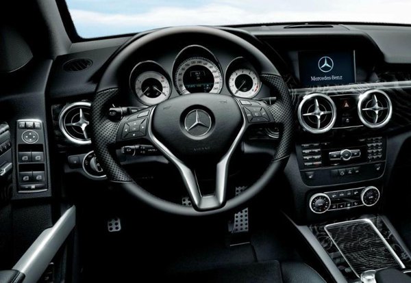 Mercedes-Benz GLK 350 4MATIC Schwarz Edition
