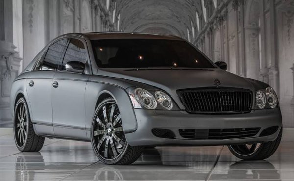 Couture Customs персонализировал Maybach 57