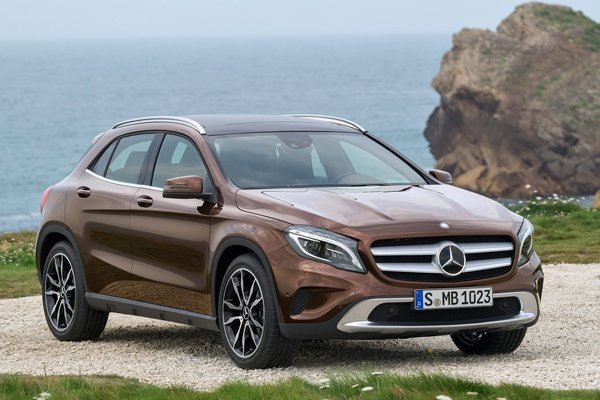 Mercedes-Benz рассекретил серийный кроссовер GLA