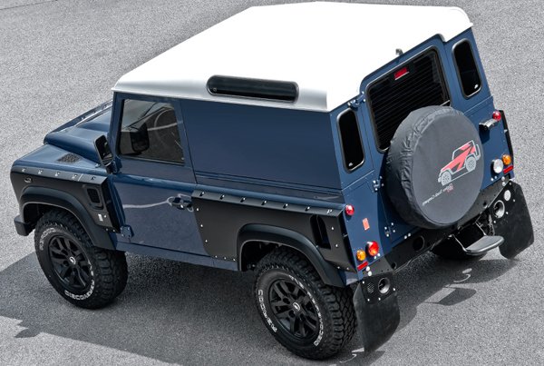 Land Rover Defender в тюнинге A. Kahn Design