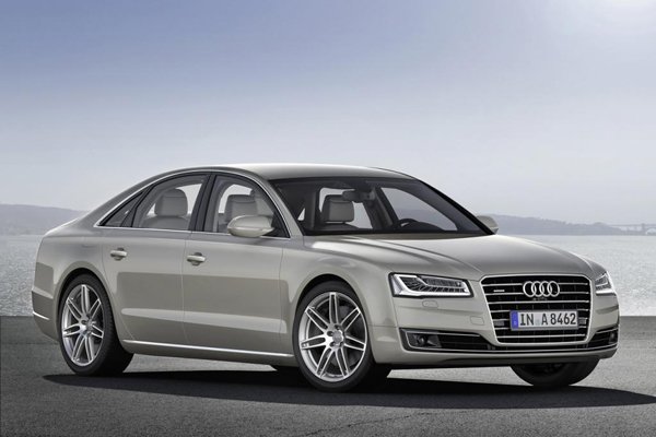 Audi обновила седан A8 на 2014-й модельный год